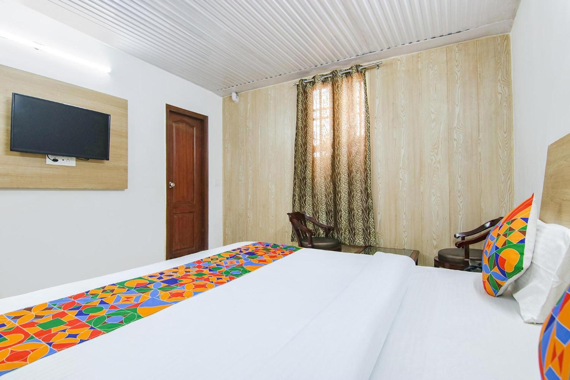 Fabexpress Kalsia Homestay - Nr Radha Krishna Mandir Мусори Екстериор снимка