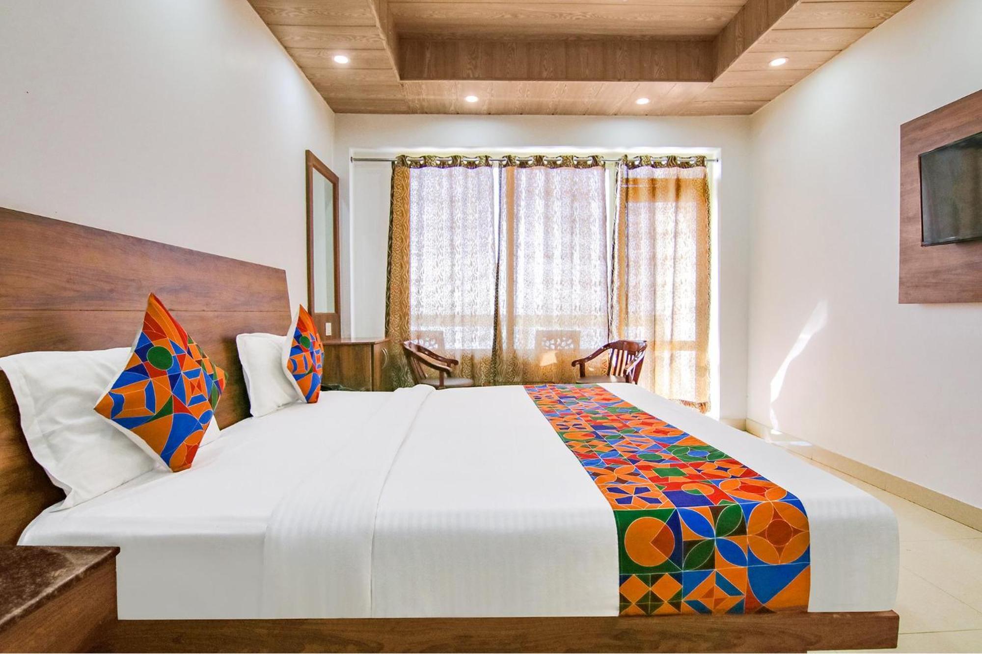 Fabexpress Kalsia Homestay - Nr Radha Krishna Mandir Мусори Екстериор снимка